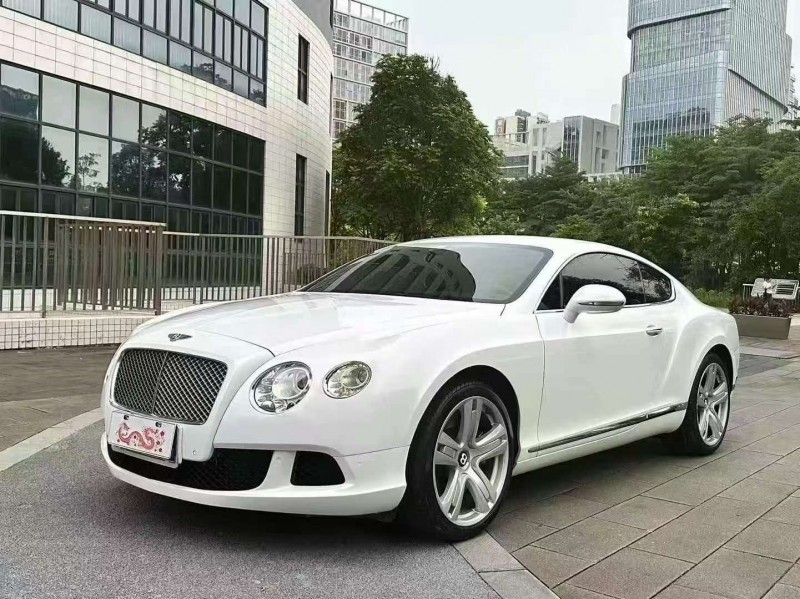 佛山14年宾利欧陆2