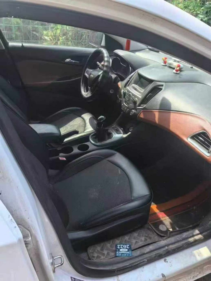 石家庄16年雪佛兰科鲁兹5