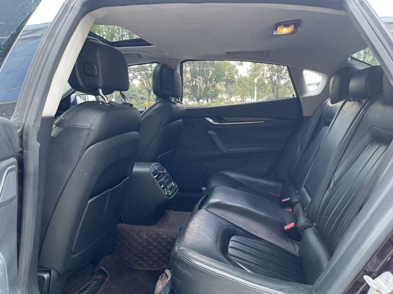 济宁15年玛莎拉蒂总裁7