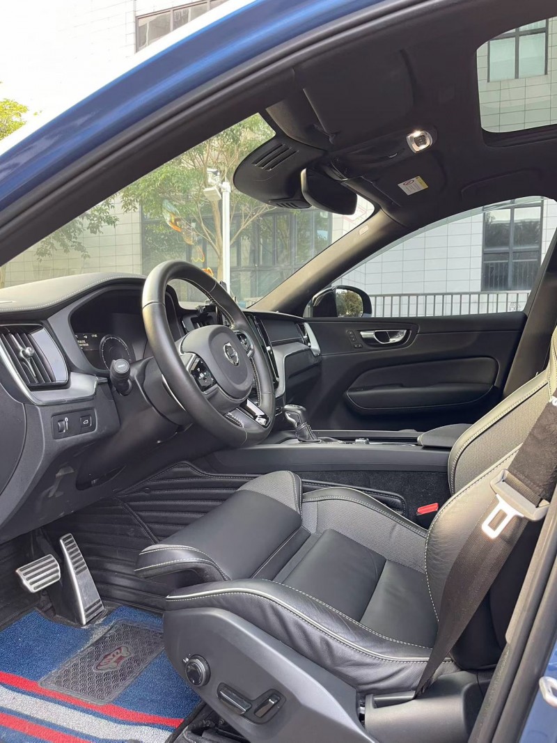 佛山20年沃尔沃XC604