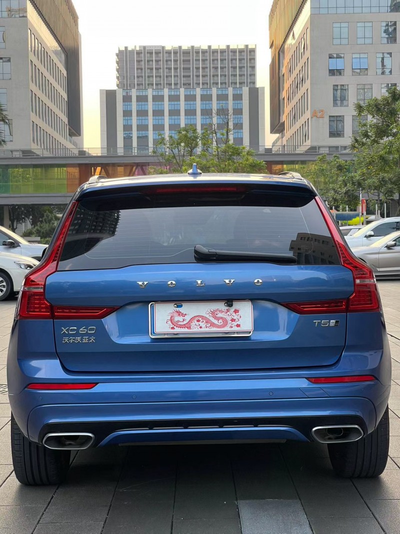 佛山20年沃尔沃XC609