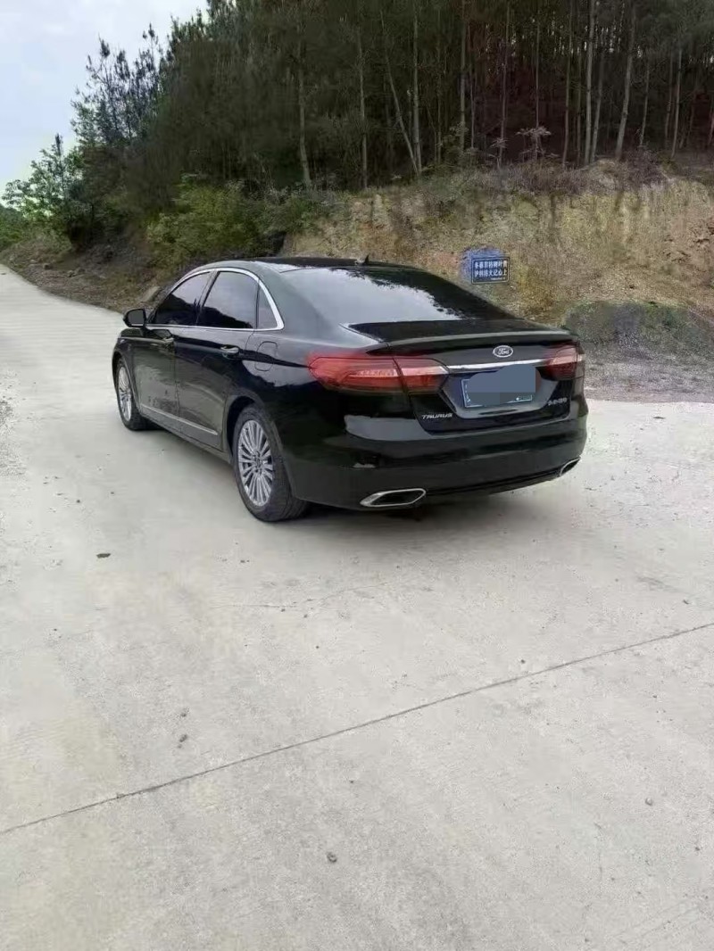 贵阳18年福特金牛座8