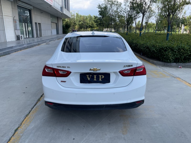 济宁16年雪佛兰迈锐宝9