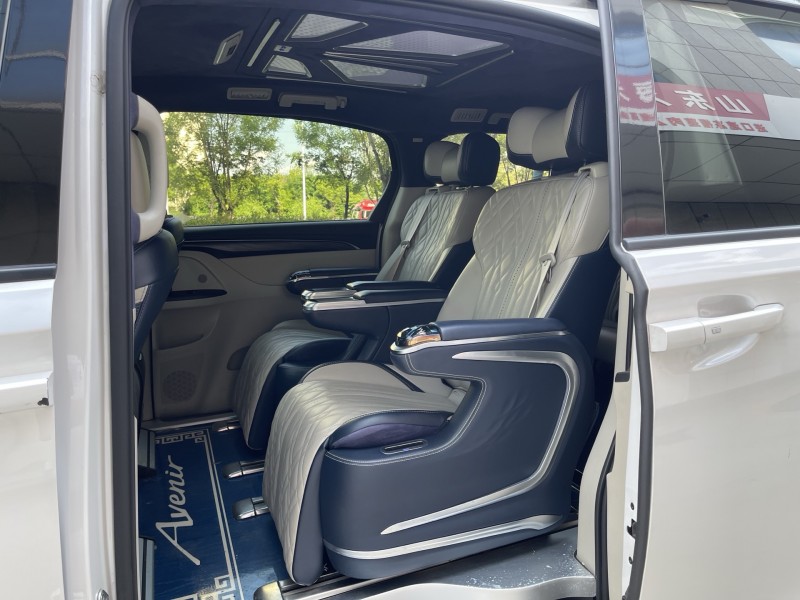 济宁21年别克GL86