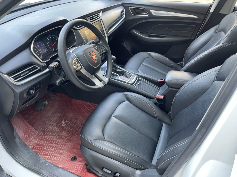 济宁19年荣威RX36