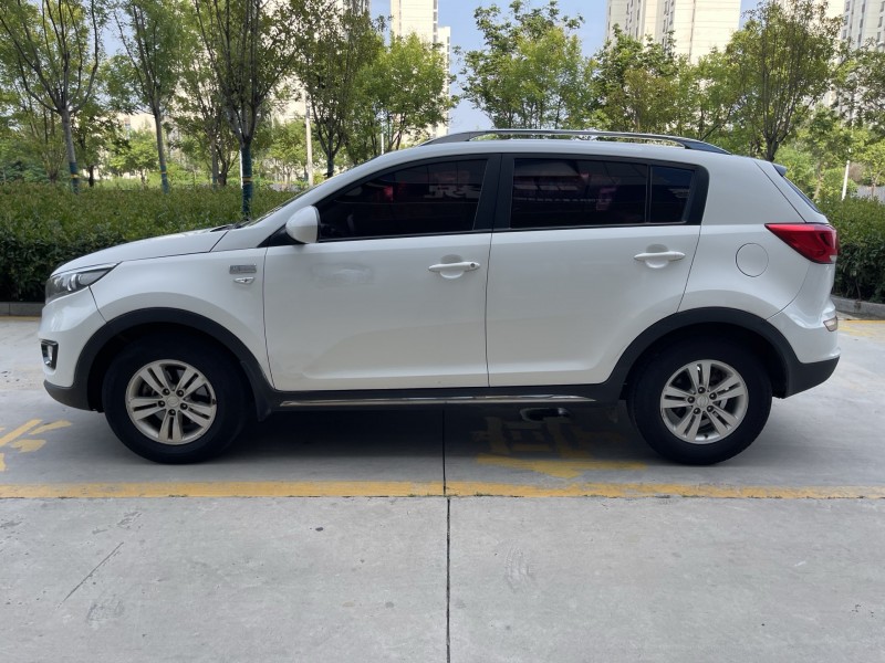 济宁16年起亚智跑4