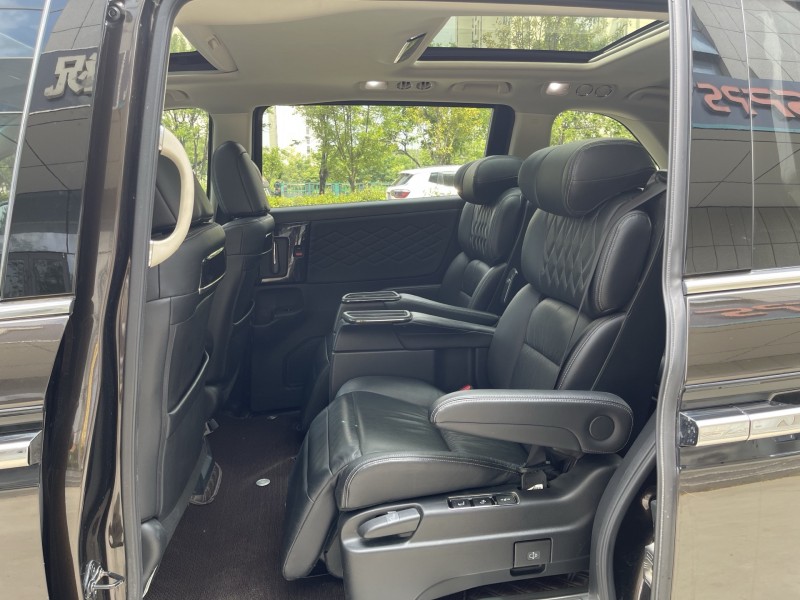 济宁21年本田艾力绅5