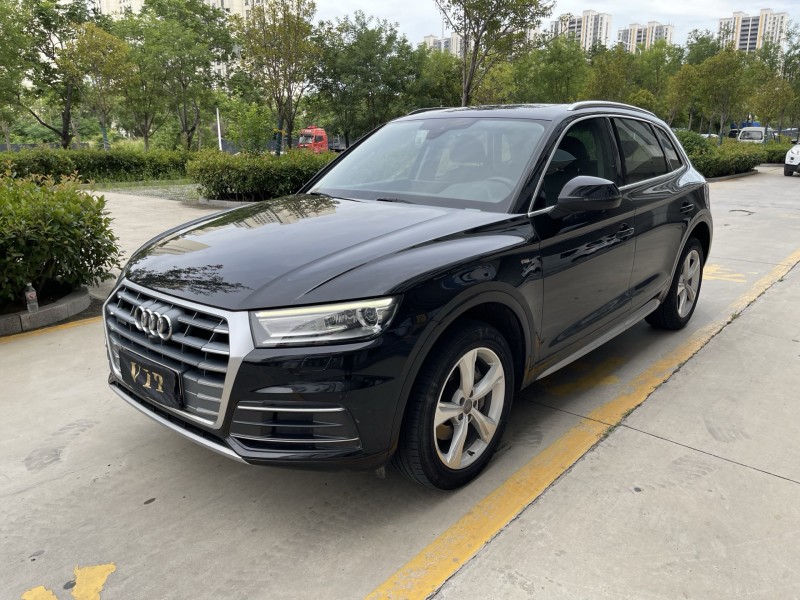 济宁20年奥迪Q52