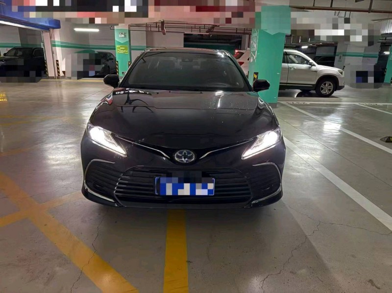 合肥21年丰田凯美瑞1