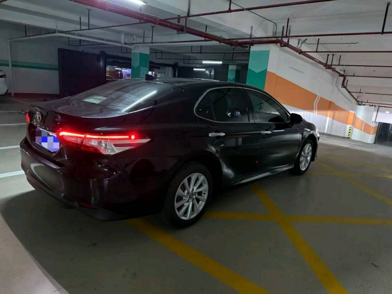 合肥21年丰田凯美瑞4