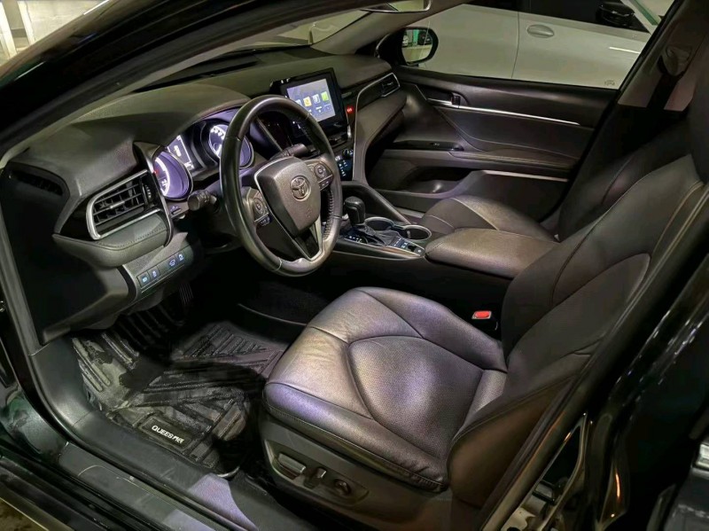 合肥21年丰田凯美瑞8