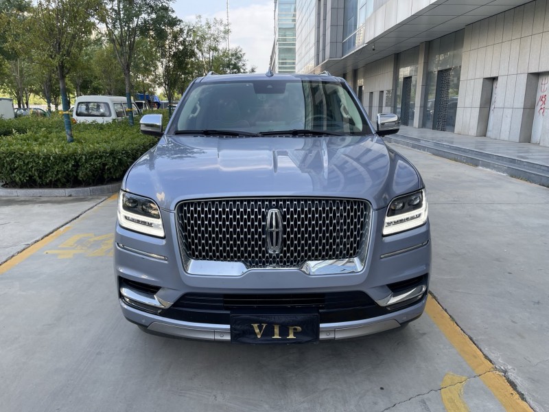 济宁22年林肯领航员1