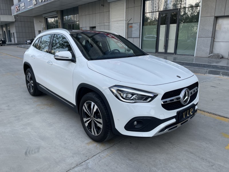 济宁20年奔驰GLA5