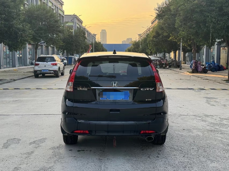 聊城13年本田CRV8