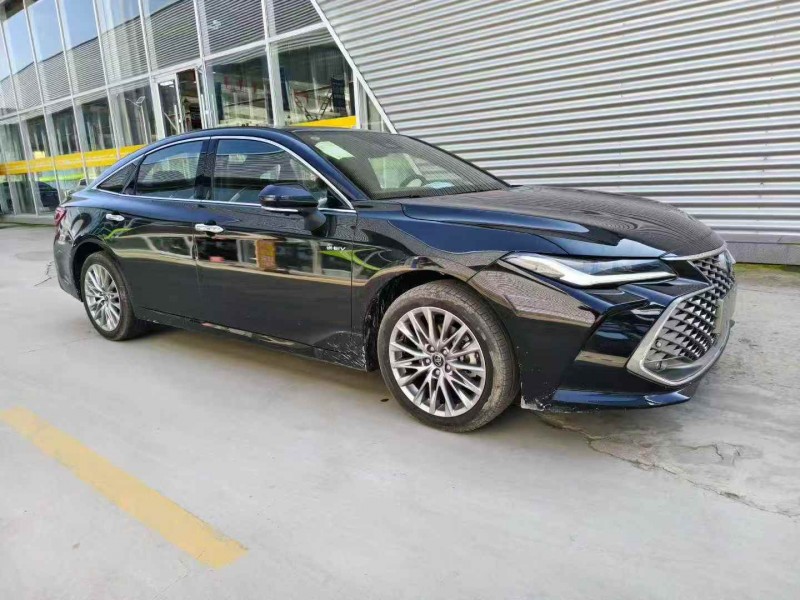 淮安25年丰田亚洲龙3