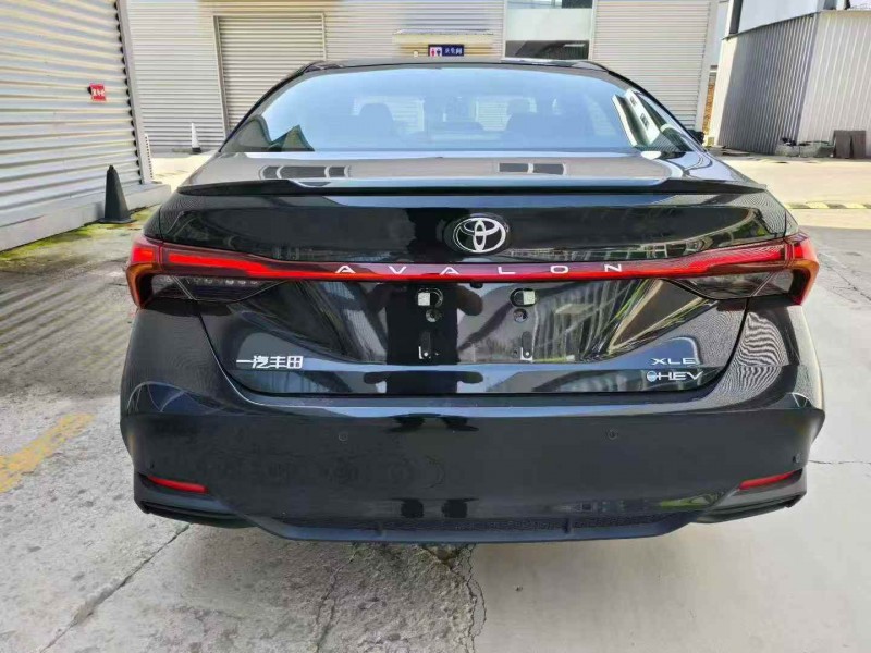 淮安25年丰田亚洲龙8