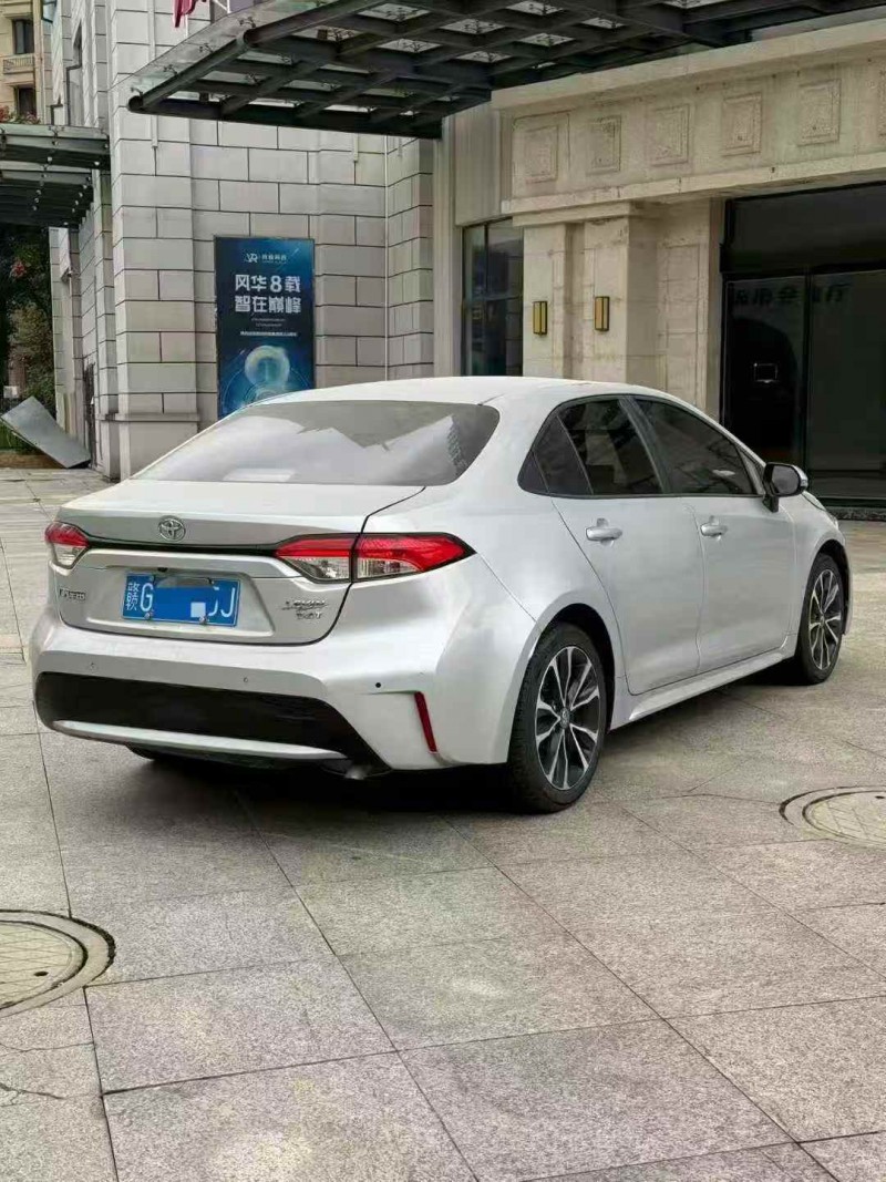 萍乡19年丰田雷凌8