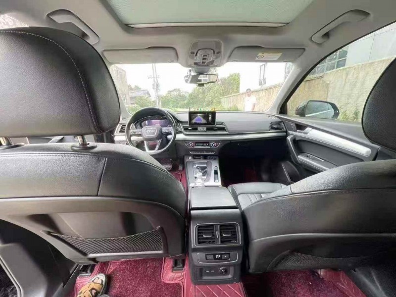 景德镇21年奥迪Q56