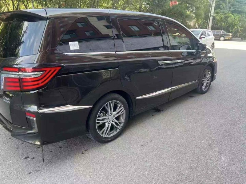 枣庄21年本田艾力绅8