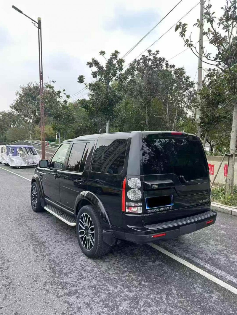 淮北11年路虎发现8