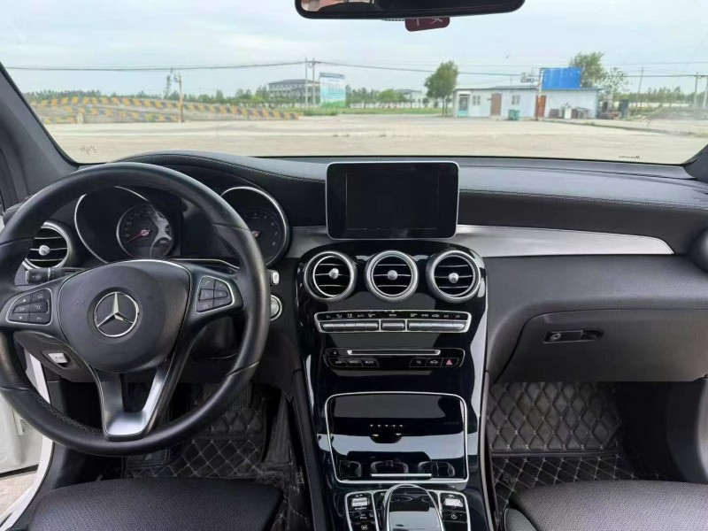 徐州19年奔驰GLC2