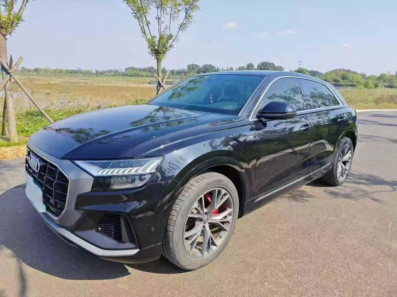 济南19年奥迪Q82