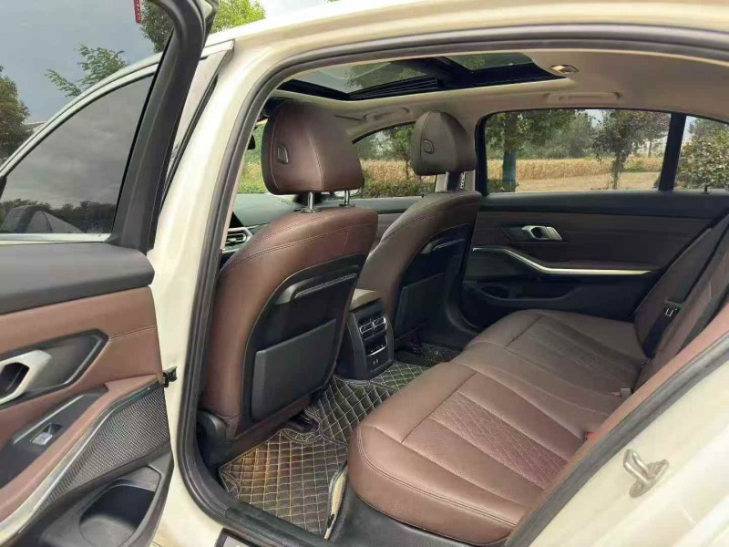 淮安21年宝马3系4