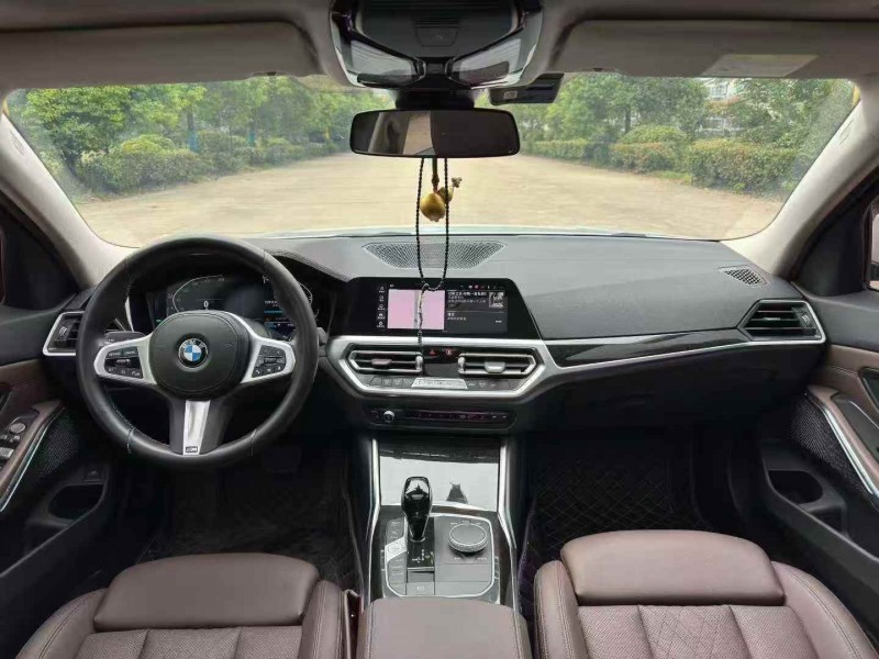 淮安21年宝马3系6