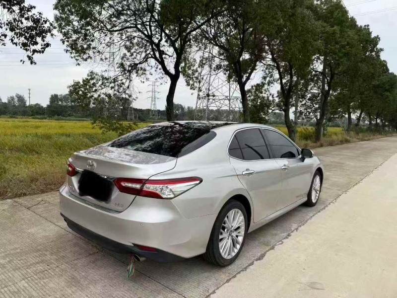 淮安19年丰田凯美瑞7