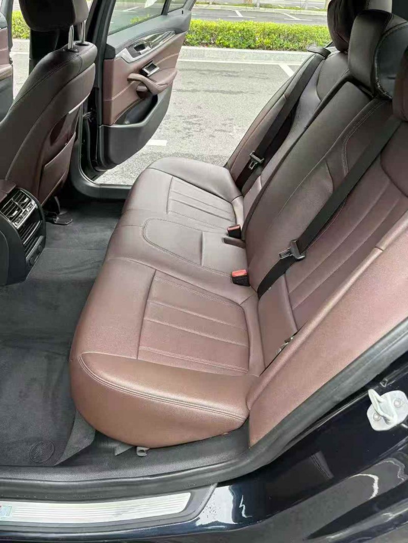 连云港19年宝马5系8