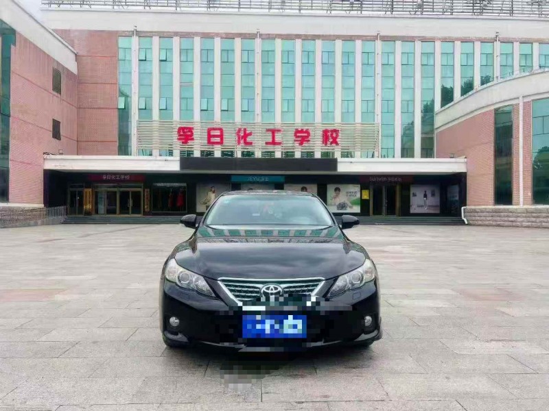 东营12年丰田锐志1