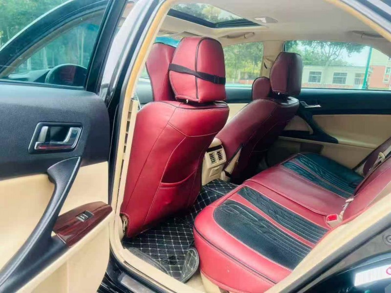 东营12年丰田锐志4