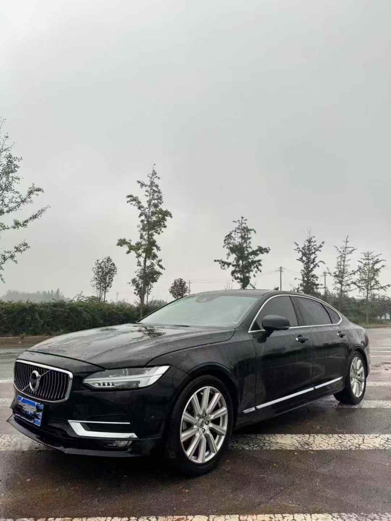 济宁19年沃尔沃S902
