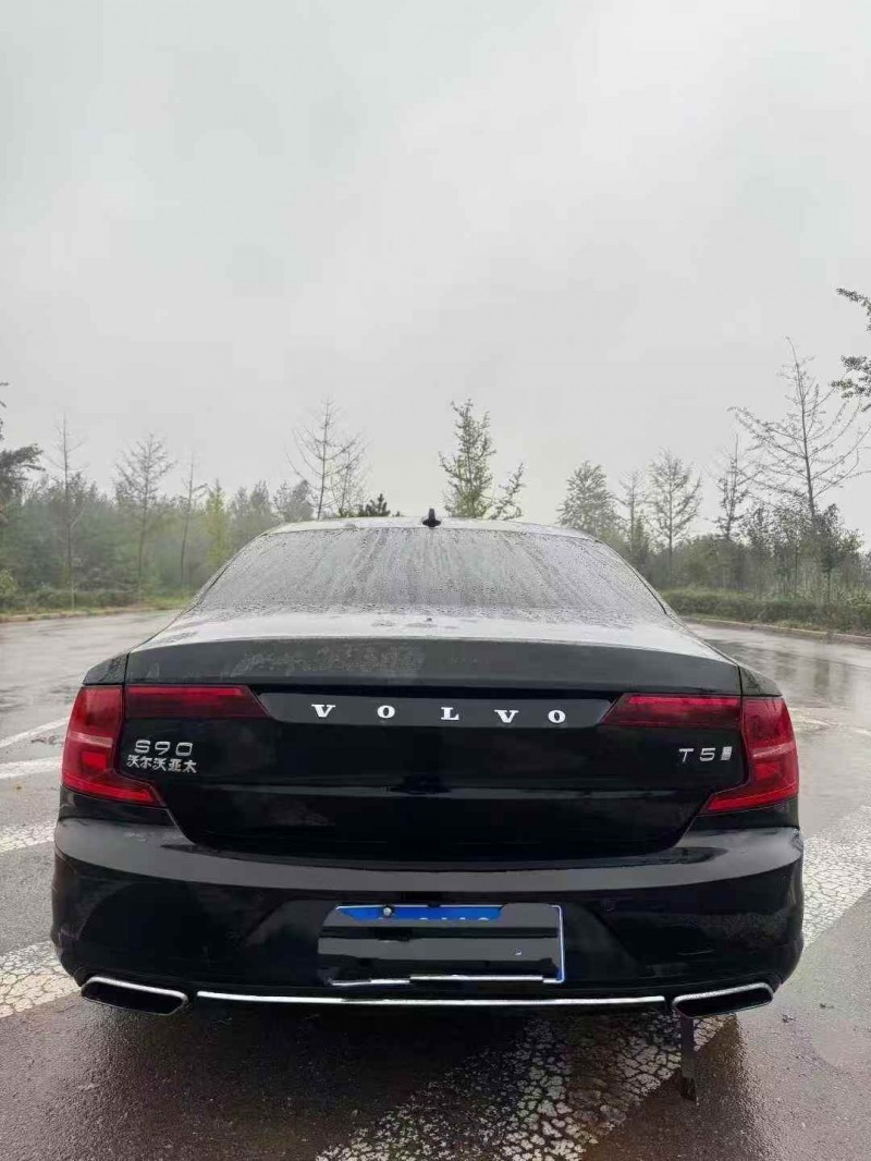 济宁19年沃尔沃S908