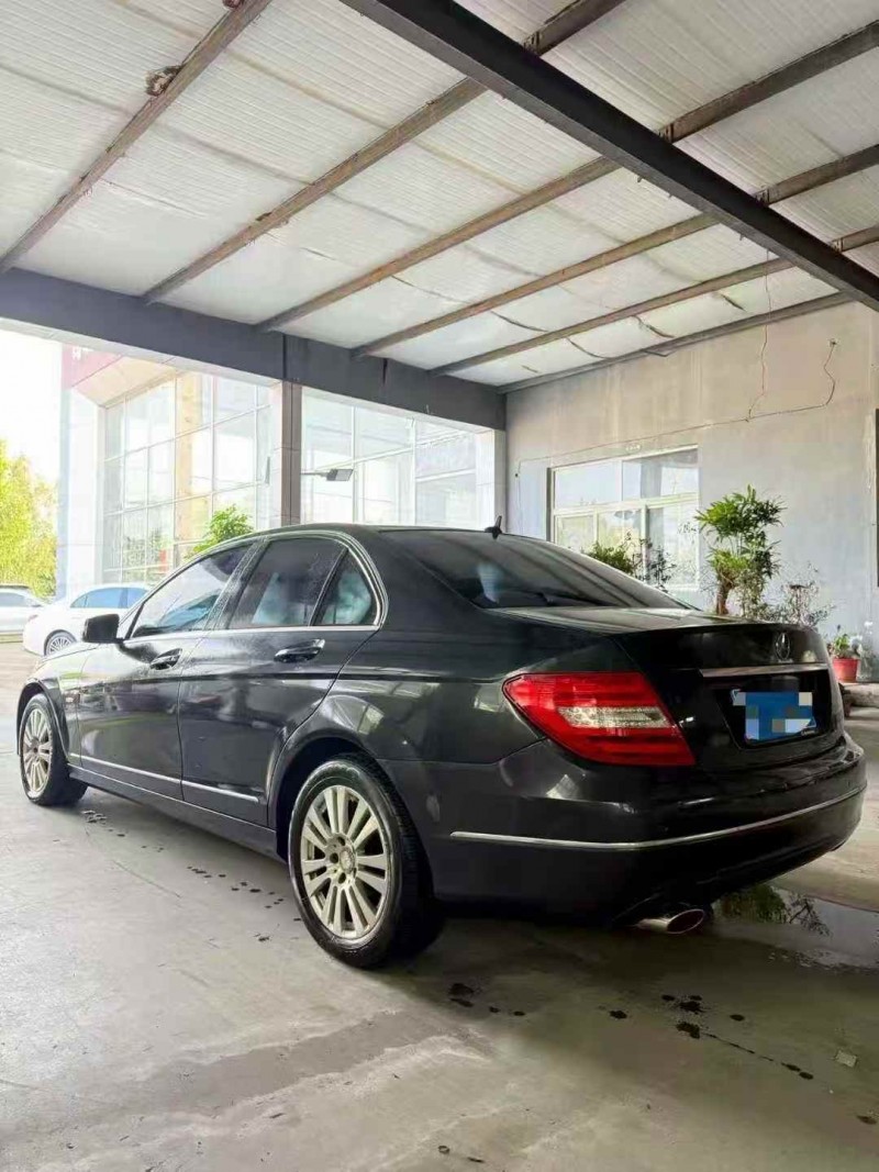 潍坊12年奔驰C8