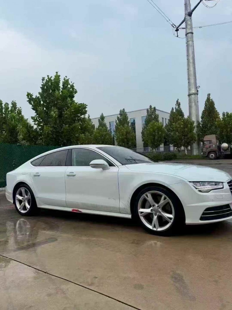 东营17年奥迪A7L3