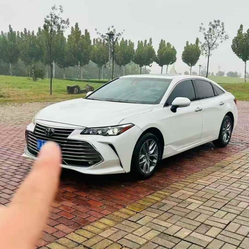 青岛22年丰田亚洲龙2