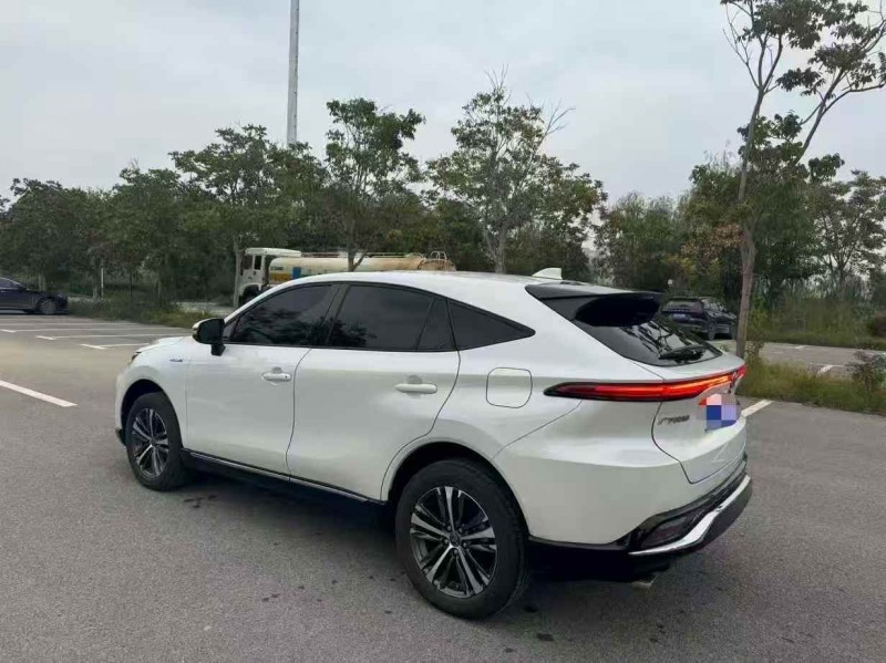 淄博23年丰田威飒8