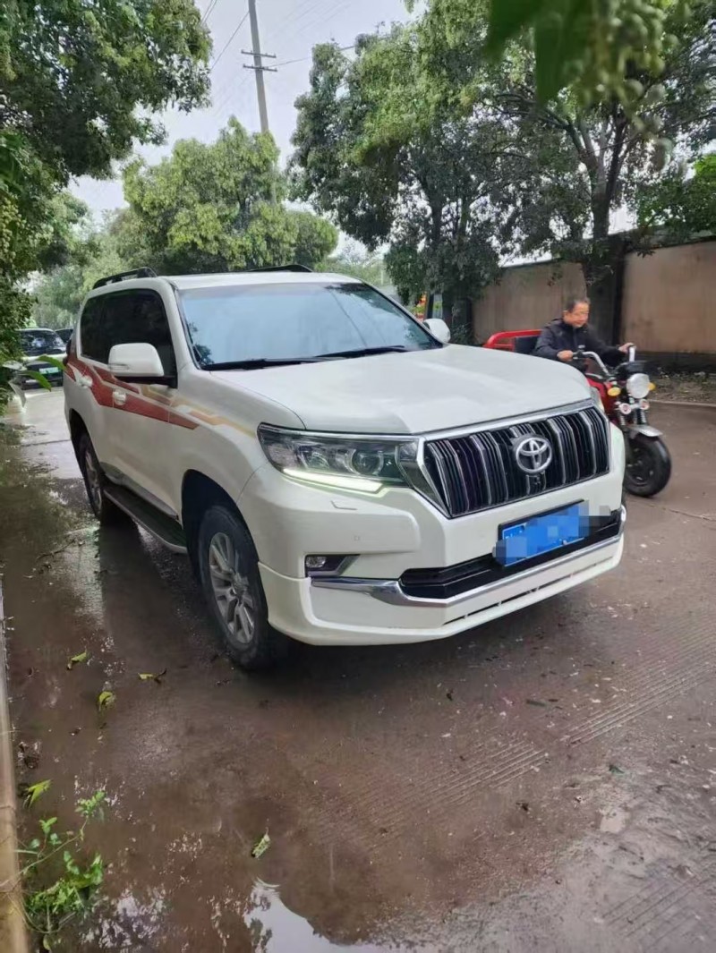 西安19年丰田普拉多2