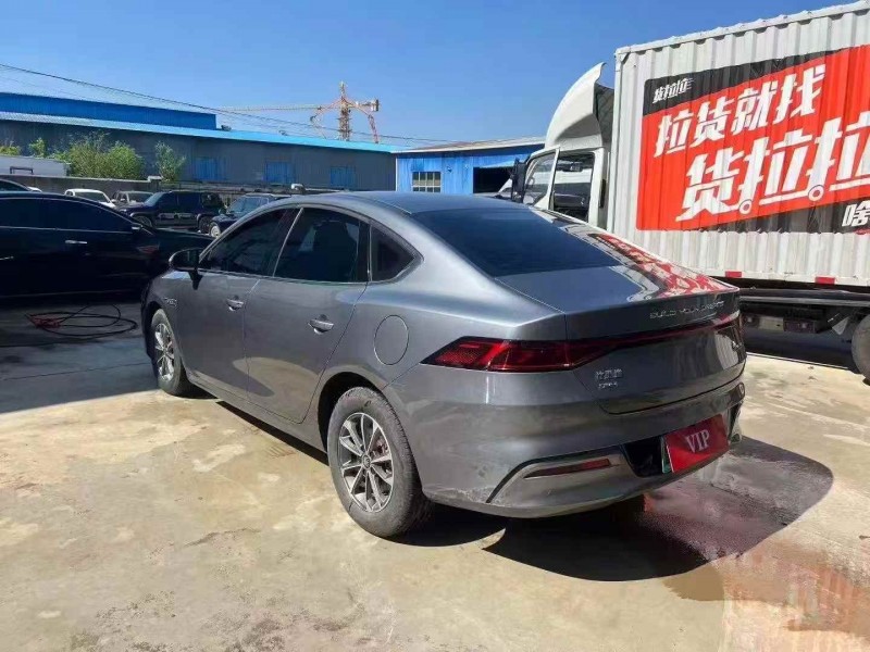 济南24年比亚迪秦8