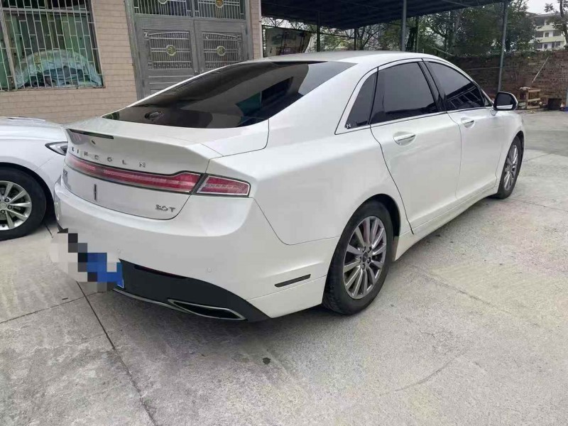 岳阳20年林肯MKZ8