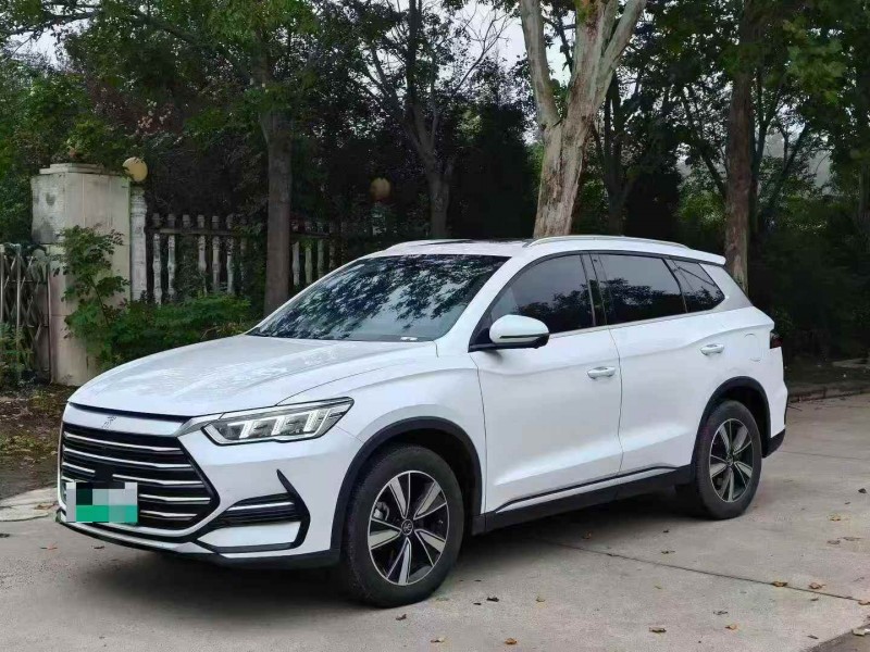 新乡23年比亚迪宋3