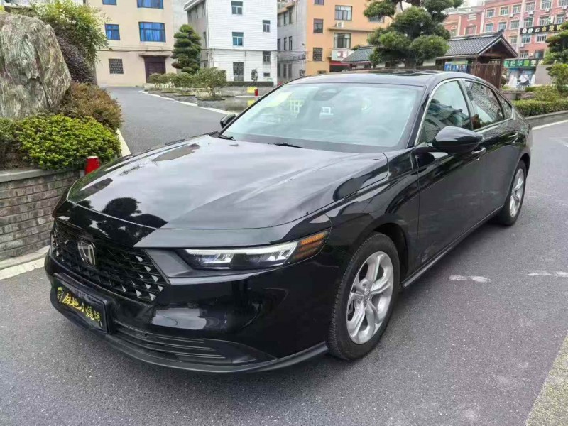 台州24年本田雅阁2