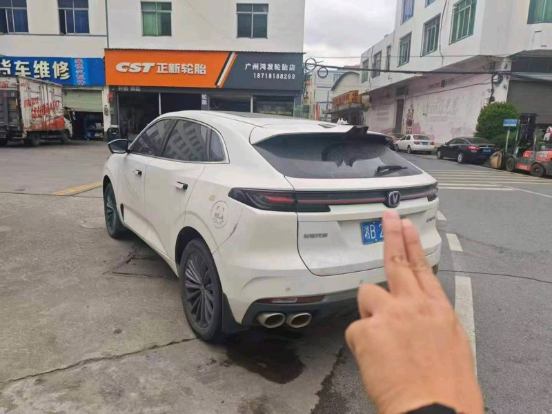 广州22年长安汽车UNI2