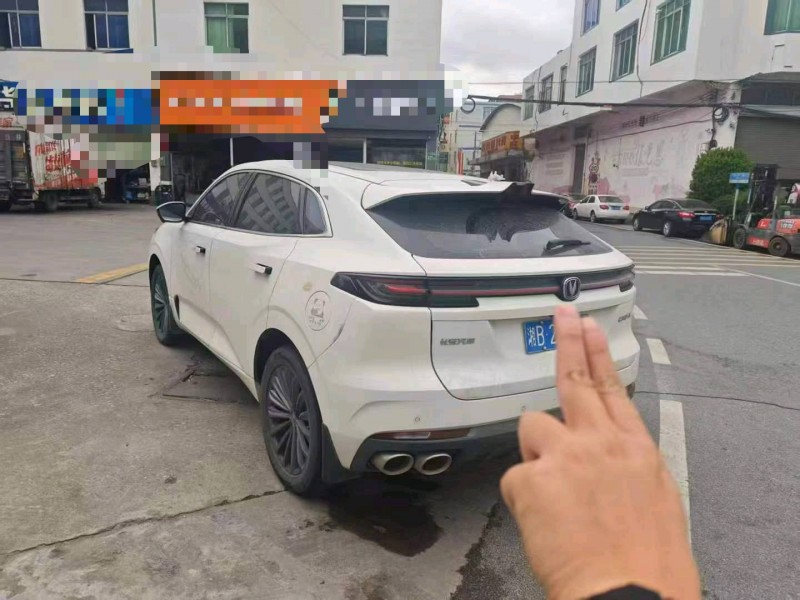 广州22年长安汽车UNI5