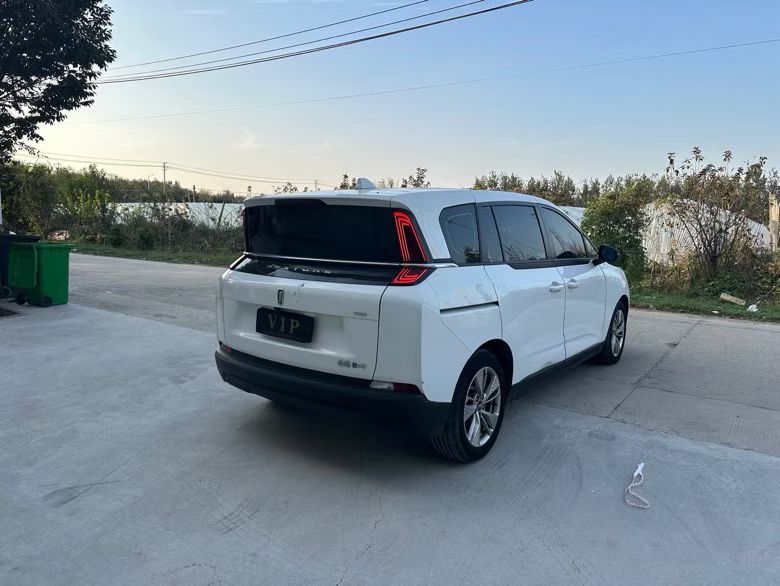 徐州23年奔腾nat4