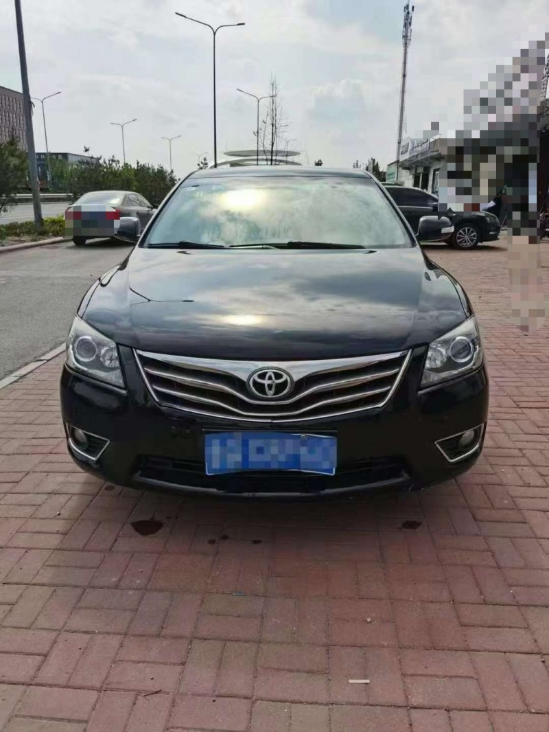 临沂15年丰田凯美瑞1