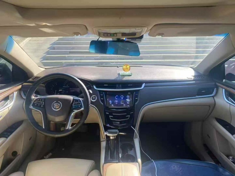 菏泽13年凯迪拉克XTS4