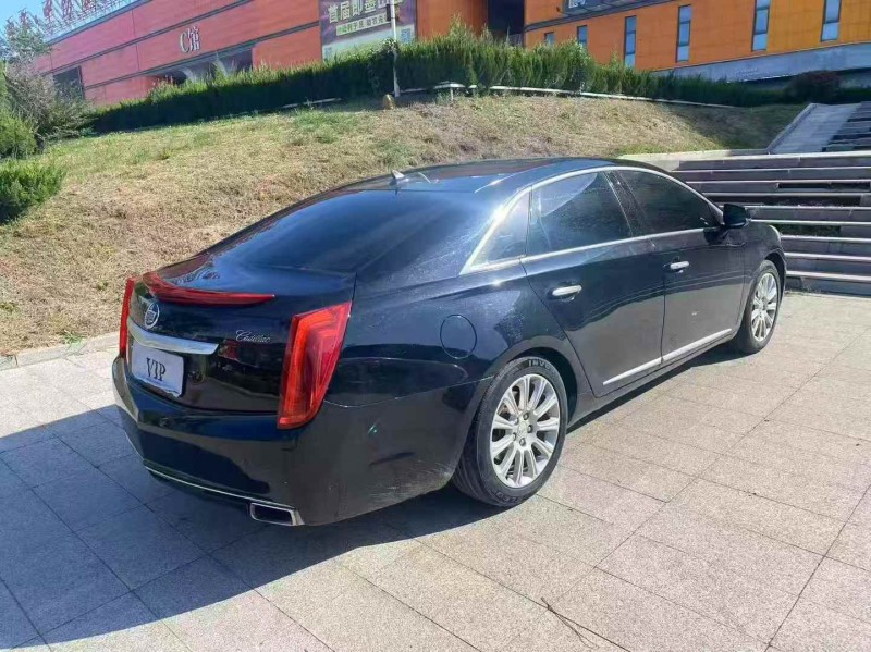 菏泽13年凯迪拉克XTS7