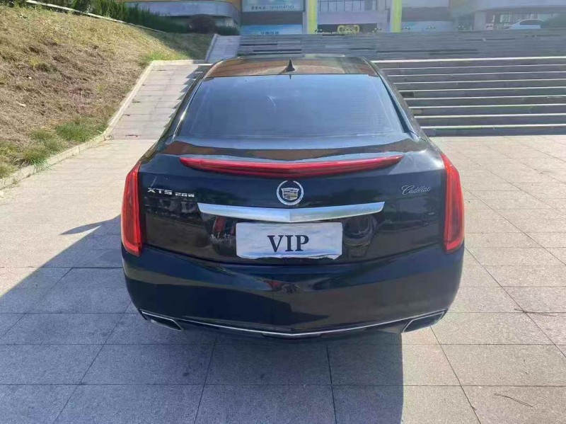 菏泽13年凯迪拉克XTS8